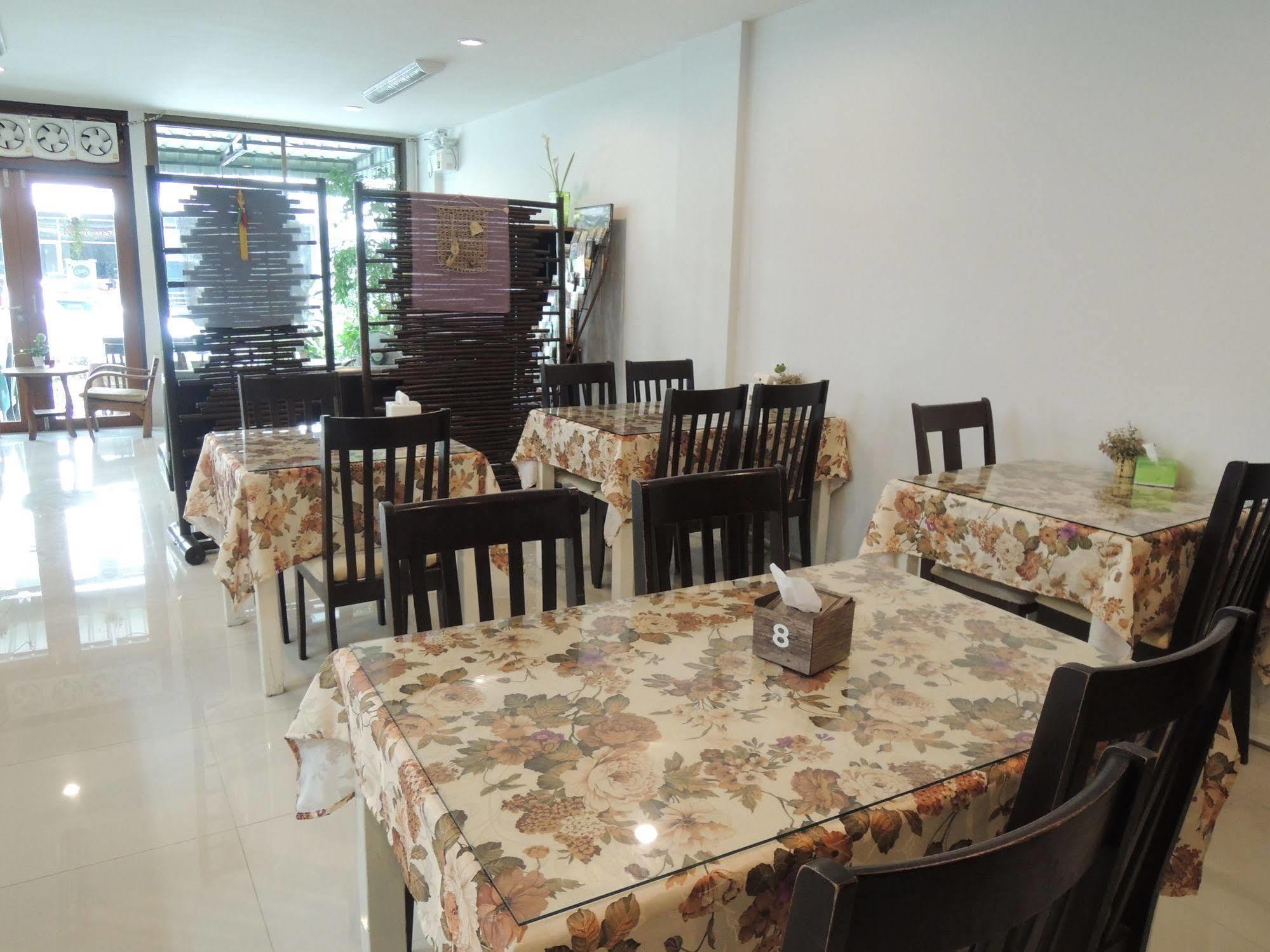 Misone Hotel Chiang Mai Buitenkant foto